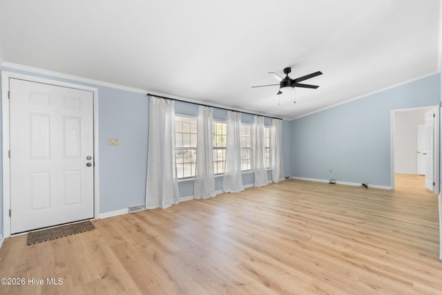 472 Maplewood Drive NW, Calabash, NC 28467