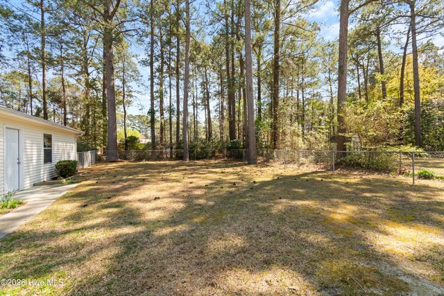 472 Maplewood Drive NW, Calabash, NC 28467