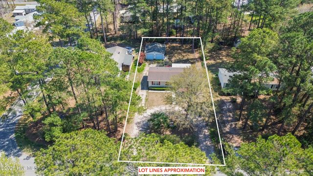 472 Maplewood Drive NW, Calabash, NC 28467