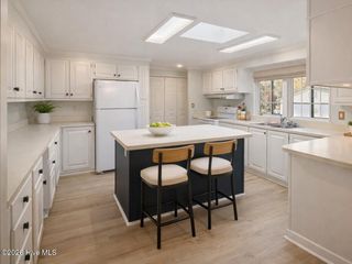 472 Maplewood Drive NW, Calabash, NC 28467