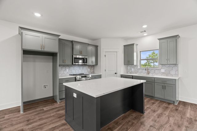 32 High Point Drive, Greenbrier, AR 72058