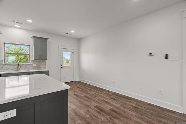 32 High Point Drive, Greenbrier, AR 72058