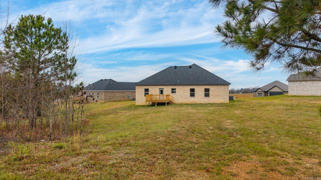 32 High Point Drive, Greenbrier, AR 72058