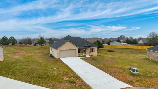 32 High Point Drive, Greenbrier, AR 72058