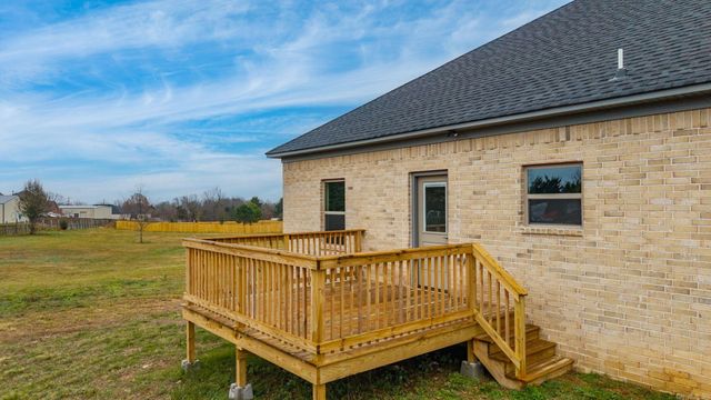 32 High Point Drive, Greenbrier, AR 72058