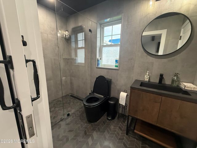 12 Reid Street, Long Branch, NJ 07740