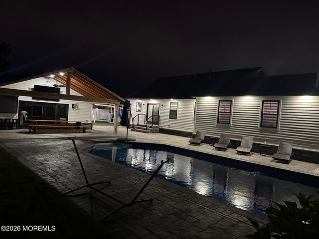 12 Reid Street, Long Branch, NJ 07740