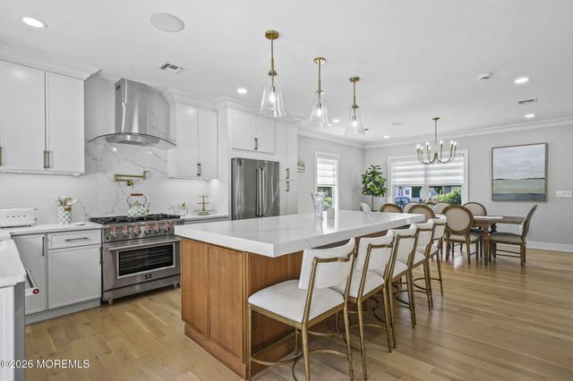 12 Reid Street, Long Branch, NJ 07740