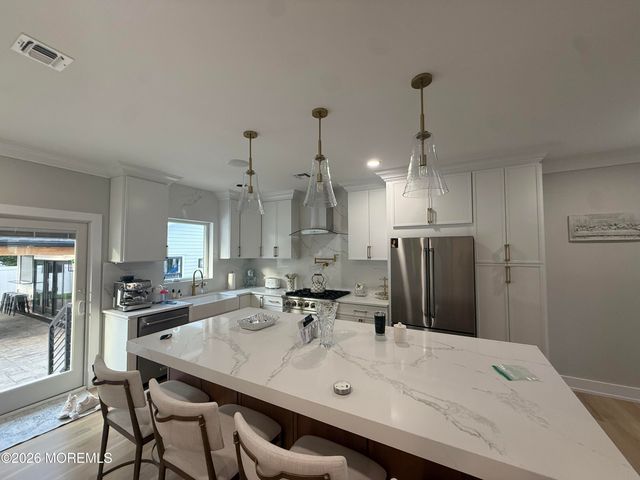 12 Reid Street, Long Branch, NJ 07740