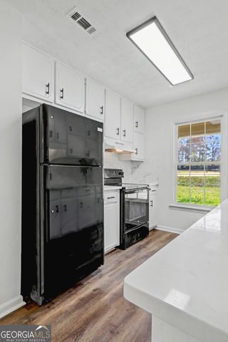 608 S Jeff Davis Drive, Fayetteville, GA 30215