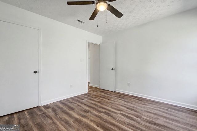 608 S Jeff Davis Drive, Fayetteville, GA 30215