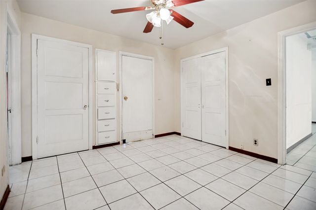 408 W Montana Avenue, Dallas, TX 75224