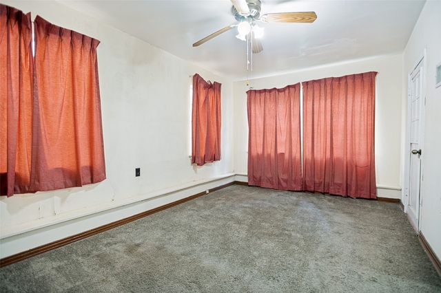 408 W Montana Avenue, Dallas, TX 75224