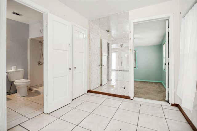 408 W Montana Avenue, Dallas, TX 75224