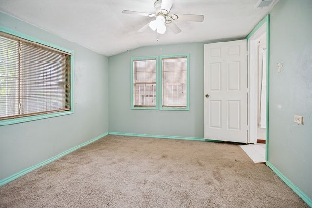 408 W Montana Avenue, Dallas, TX 75224