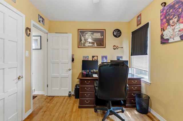 4104 4th Street, Des Moines, IA 50313