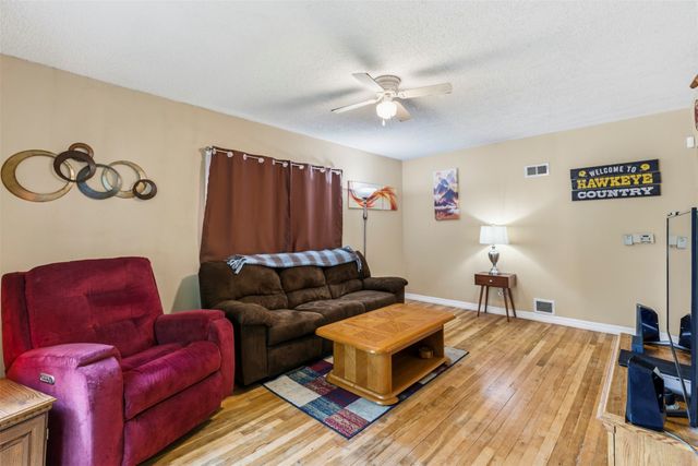 4104 4th Street, Des Moines, IA 50313