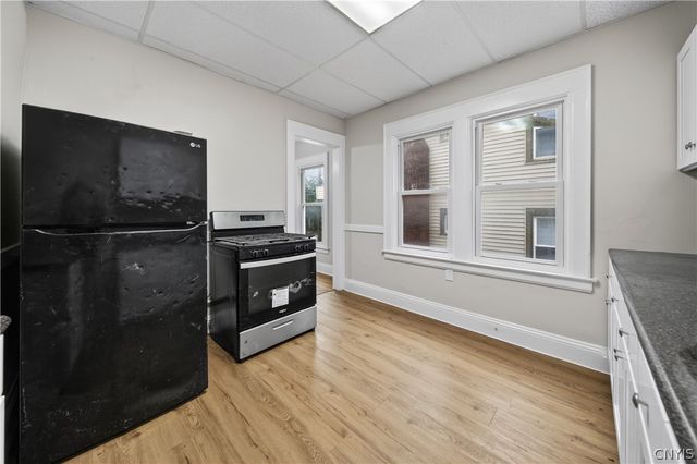 2410 East Genesee Street 12, Syracuse, NY 13210