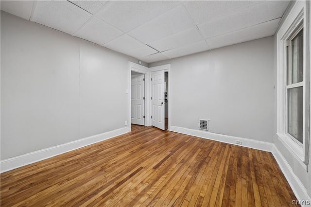 2410 East Genesee Street 12, Syracuse, NY 13210