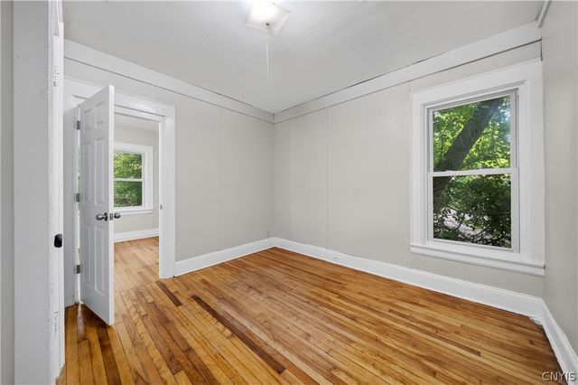2410 East Genesee Street 12, Syracuse, NY 13210