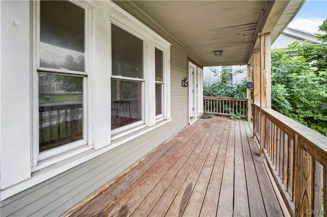 2410 East Genesee Street 12, Syracuse, NY 13210