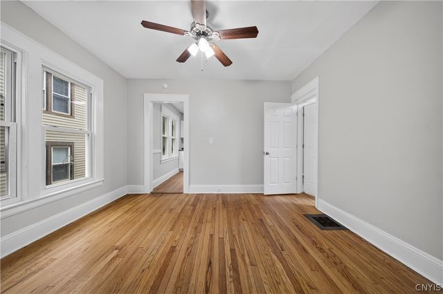 2410 East Genesee Street 12, Syracuse, NY 13210
