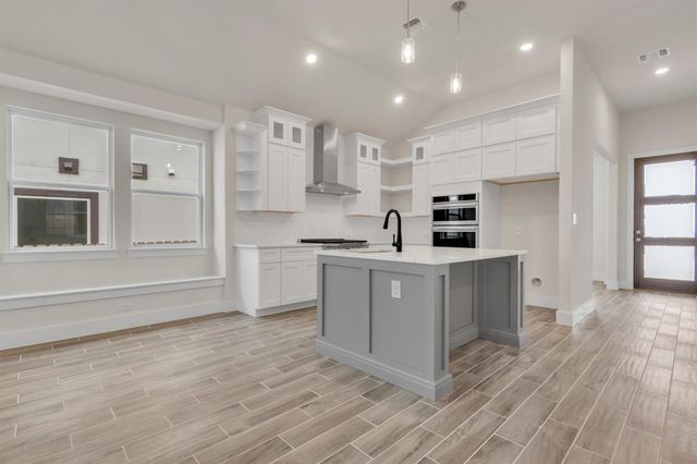 8507 Pine Muhly DR, Lago Vista, TX 78645