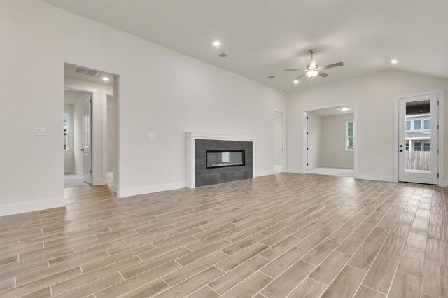 8507 Pine Muhly DR, Lago Vista, TX 78645