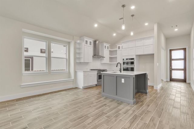 8507 Pine Muhly DR, Lago Vista, TX 78645
