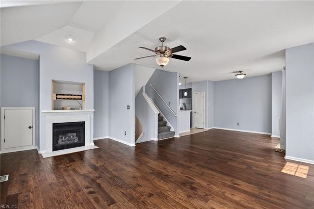 4823 Lake DR, Virginia Beach, VA 23455