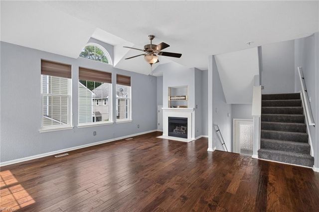 4823 Lake DR, Virginia Beach, VA 23455