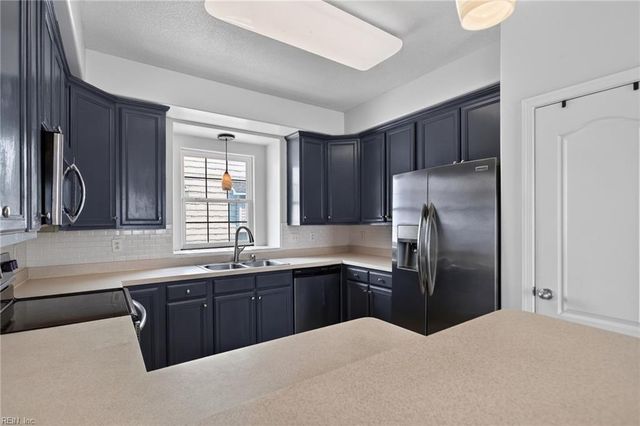 4823 Lake DR, Virginia Beach, VA 23455