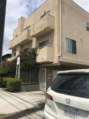 11035 Moorpark Street 202, North Hollywood, CA 91602