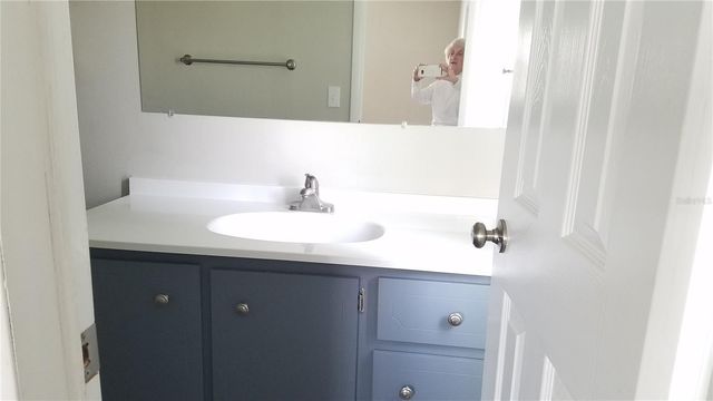 37537 PINATA AVENUE, Zephyrhills, FL 33541