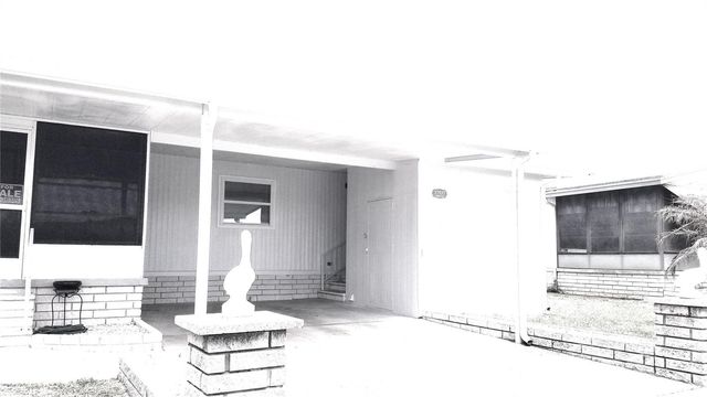 37537 PINATA AVENUE, Zephyrhills, FL 33541