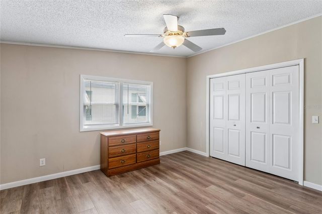 37537 PINATA AVENUE, Zephyrhills, FL 33541