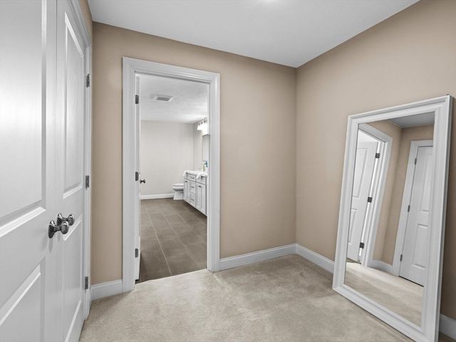 8 Clearview Street, Grafton, MA 01519