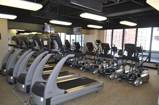 10 E Ontario Street 2406, Chicago, IL 60611