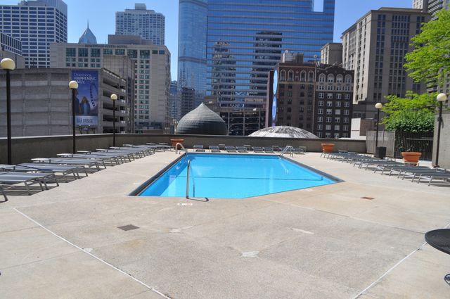 10 E Ontario Street 2406, Chicago, IL 60611