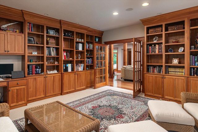 3031 Wild Rose LANE, Onalaska, WI 54650