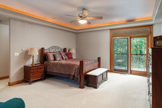 3031 Wild Rose LANE, Onalaska, WI 54650