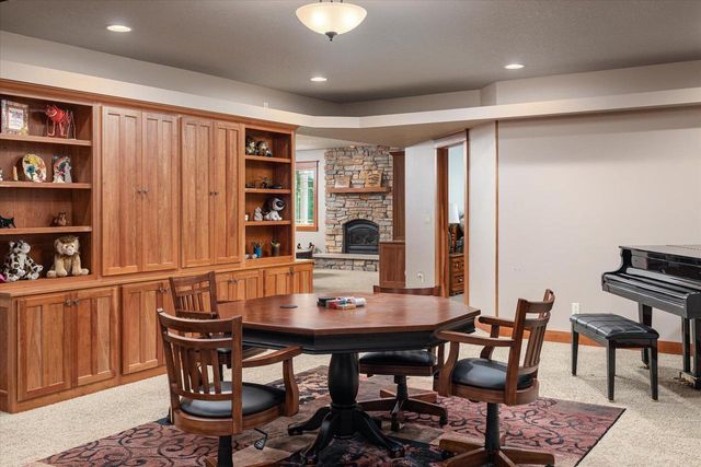 3031 Wild Rose LANE, Onalaska, WI 54650