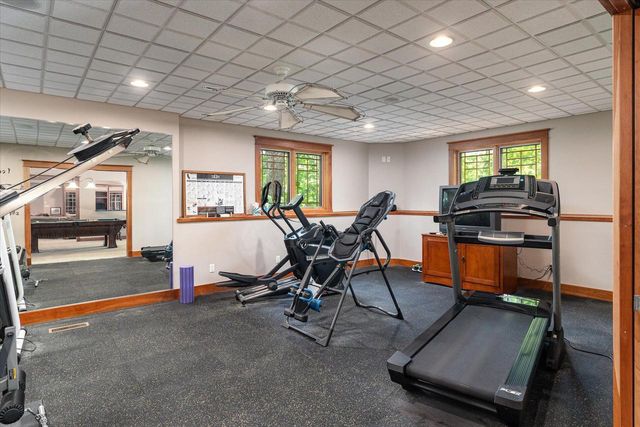 3031 Wild Rose LANE, Onalaska, WI 54650