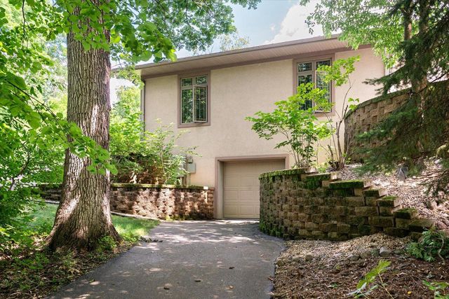 3031 Wild Rose LANE, Onalaska, WI 54650