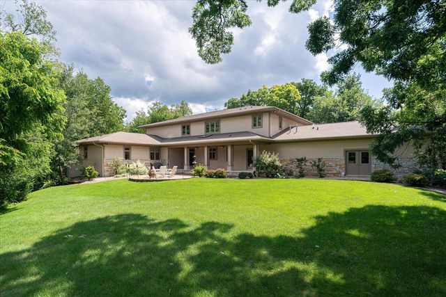 3031 Wild Rose LANE, Onalaska, WI 54650