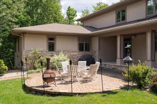 3031 Wild Rose LANE, Onalaska, WI 54650