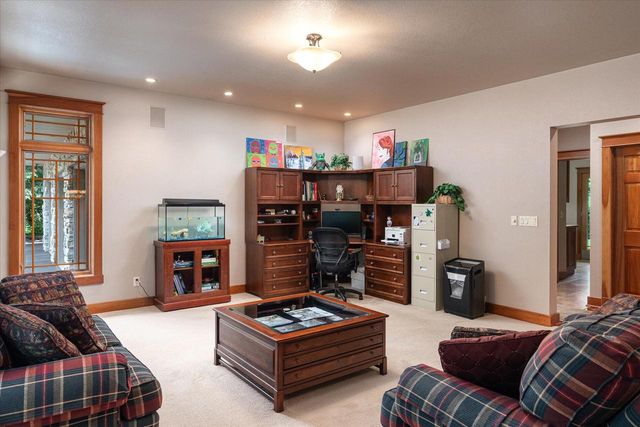 3031 Wild Rose LANE, Onalaska, WI 54650