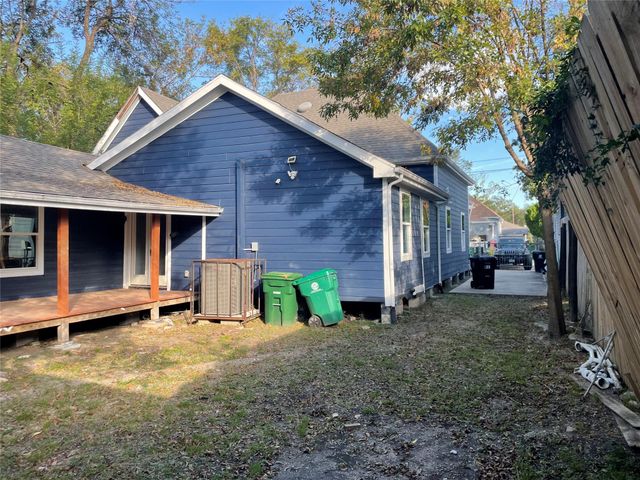 1607 Chapman Street, Houston, TX 77009