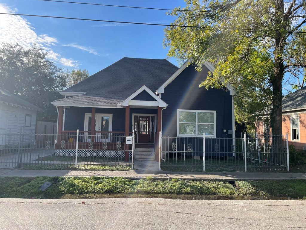 1607 Chapman Street, Houston, TX 77009
