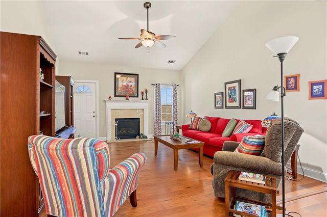 2109 Wicker Wood Way, Snellville, GA 30078